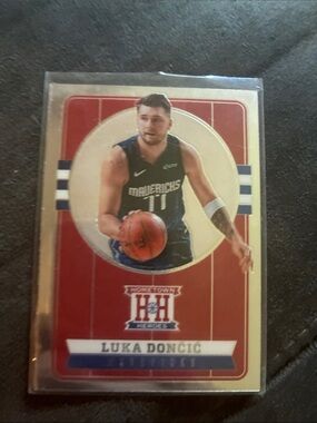 Panini Luka Dončić Card - Blue/Red/White